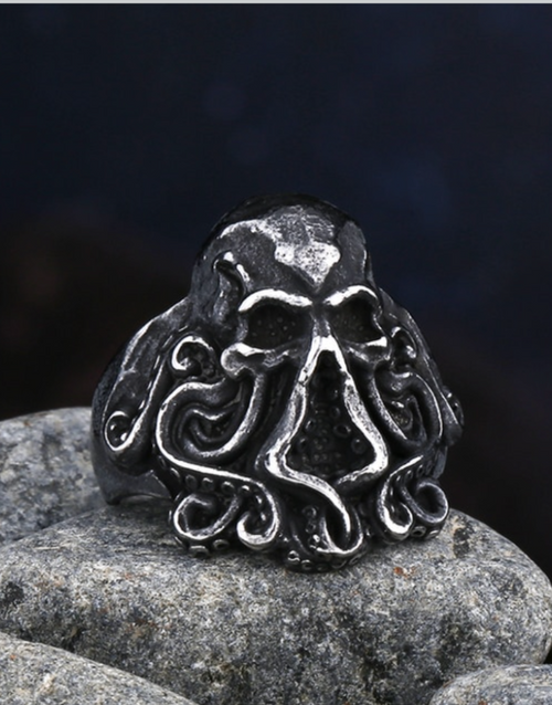Abyss Skull Ring — product view 2