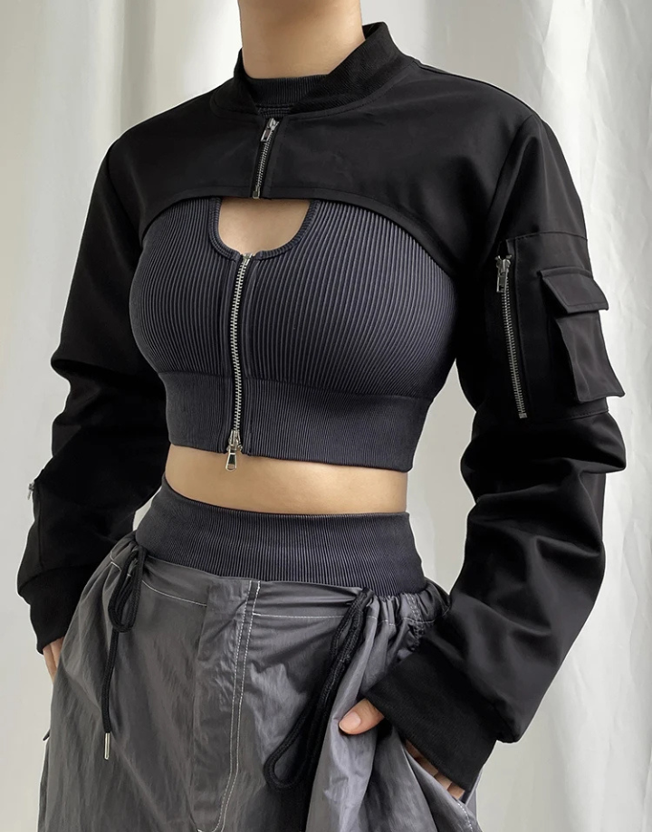Dark graphic techwear t-shirt with an abstract futuristic print and relaxed urban streetwear silhouette, Clotechnow series 084 — view 6