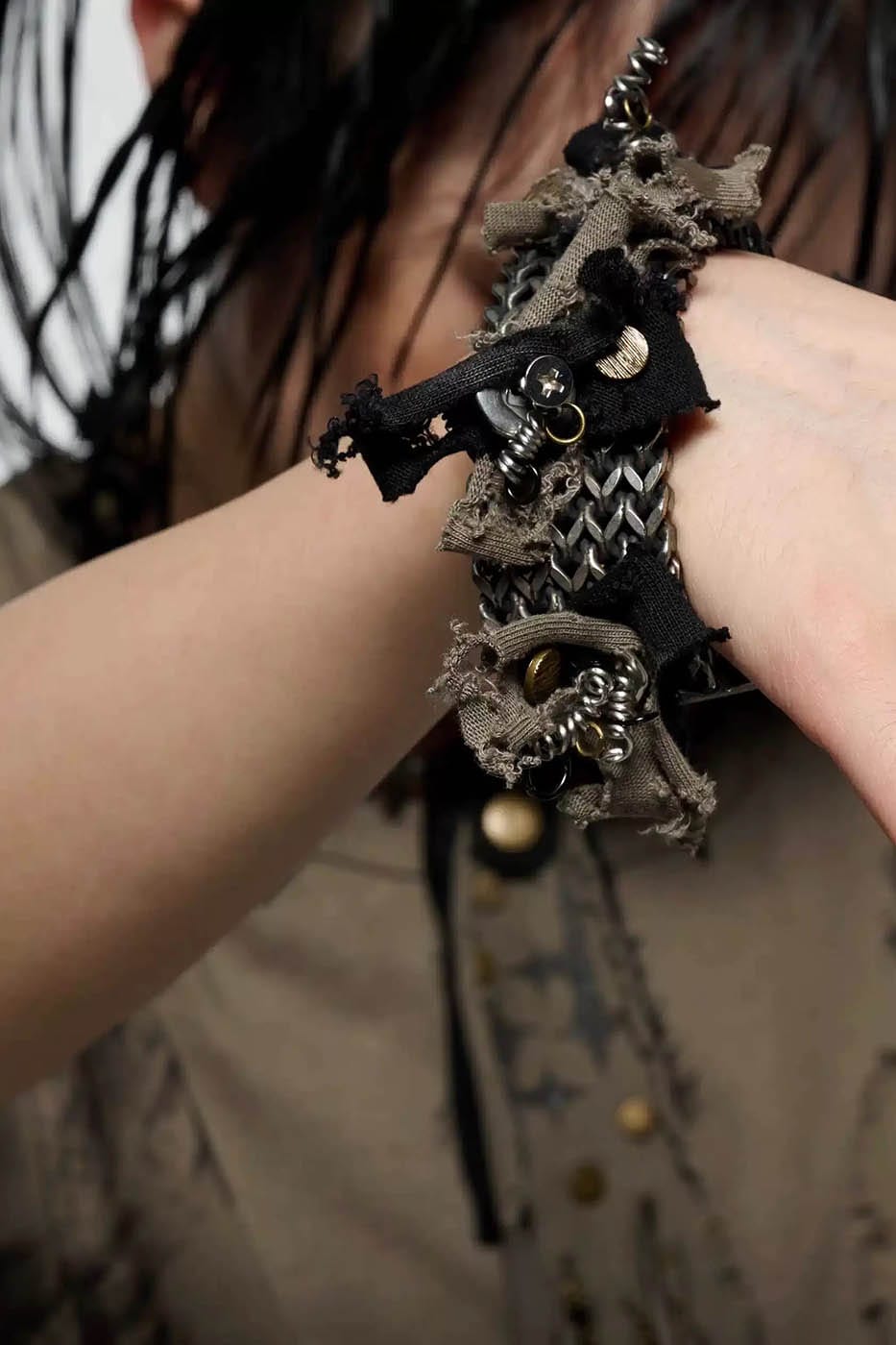 Chic Distressed Metal Fabric Bracelet