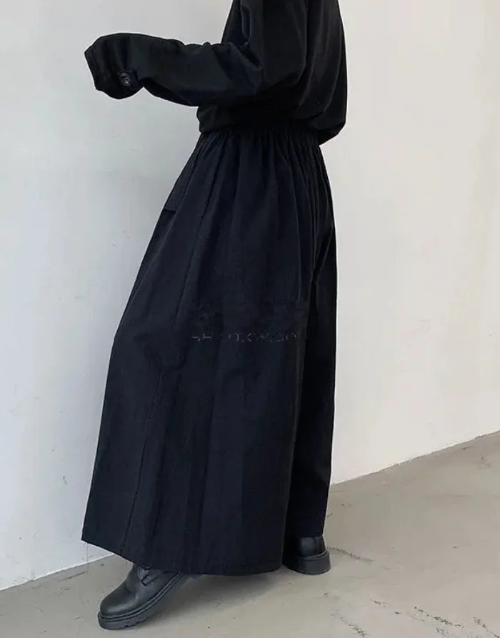 Kinsei Pleat Hakama Pants — product view 10