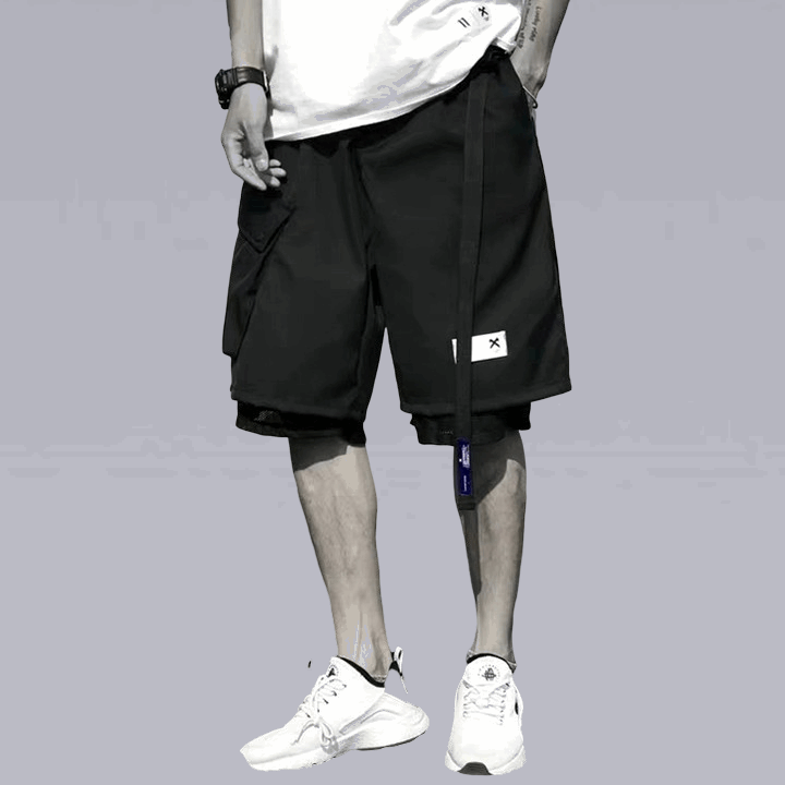 X-11 TECHWEAR SHORTS - Close up image