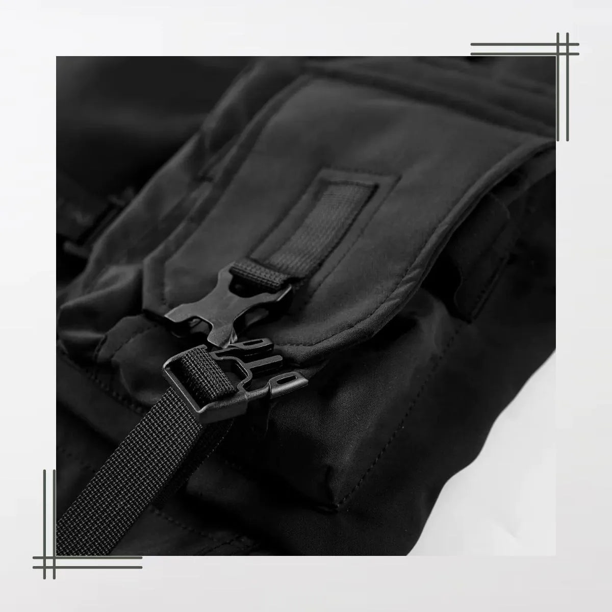 The Black S/23 Functional Multi Pocket Shorts By Clotechnow