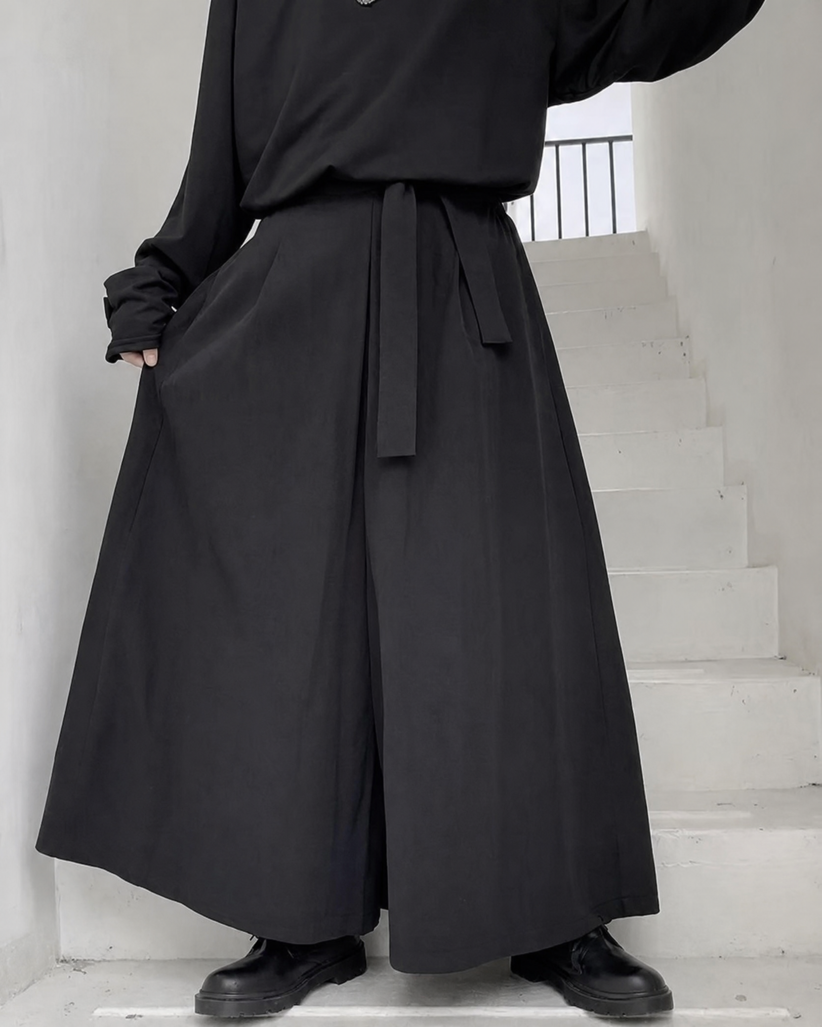 Kinsei Pleat Hakama Pants — product view 4