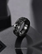 Obsidian Chain Link Ring — product view 2