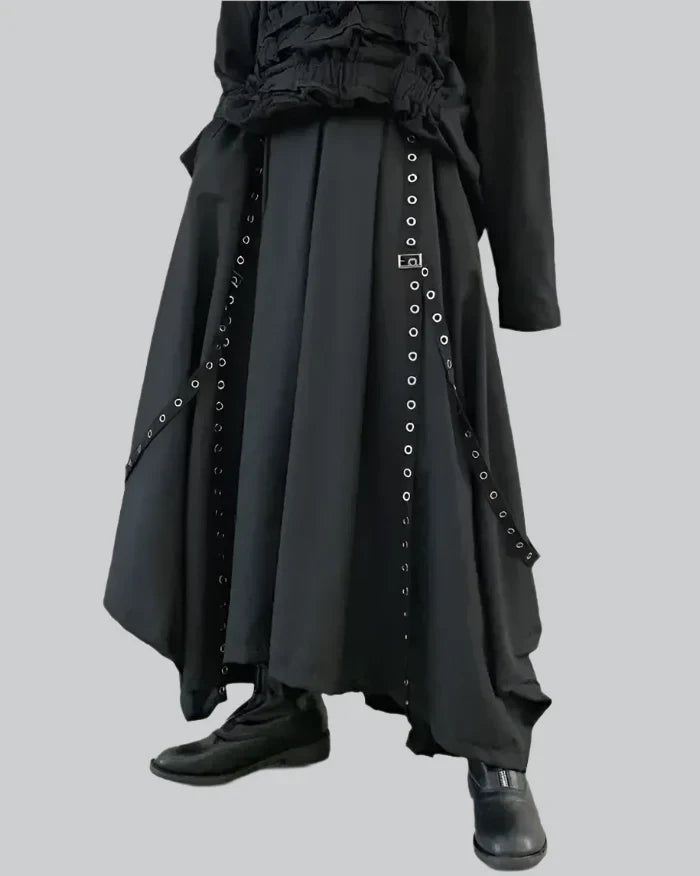Nocturne Black Hakama Pants — product view 1