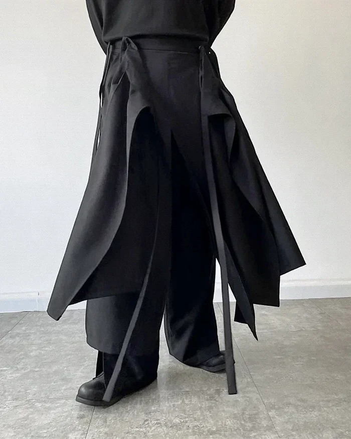 Clotechnow modular skirted hakama pants in black featuring a layered hybrid silhouette for Japanese streetwear style.