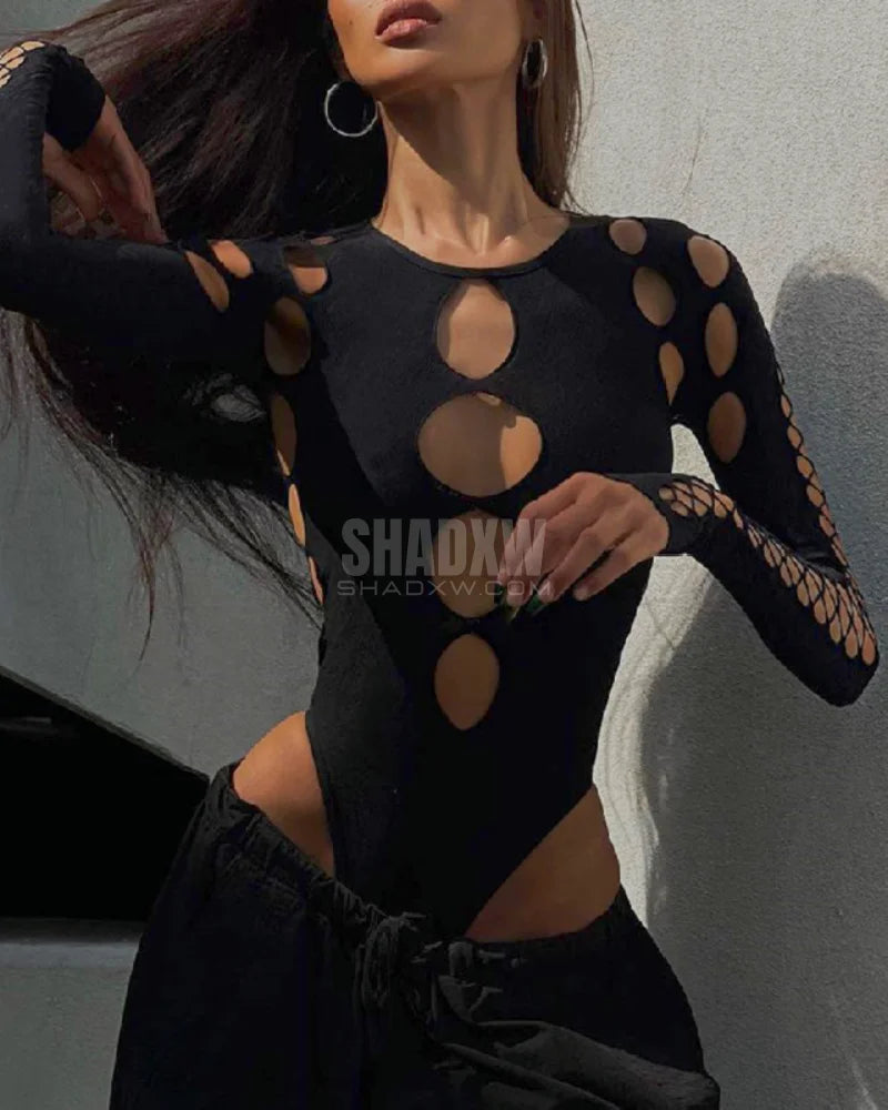 Dark graphic techwear t-shirt with an abstract futuristic print and relaxed urban streetwear silhouette, Clotechnow series 102 — view 4