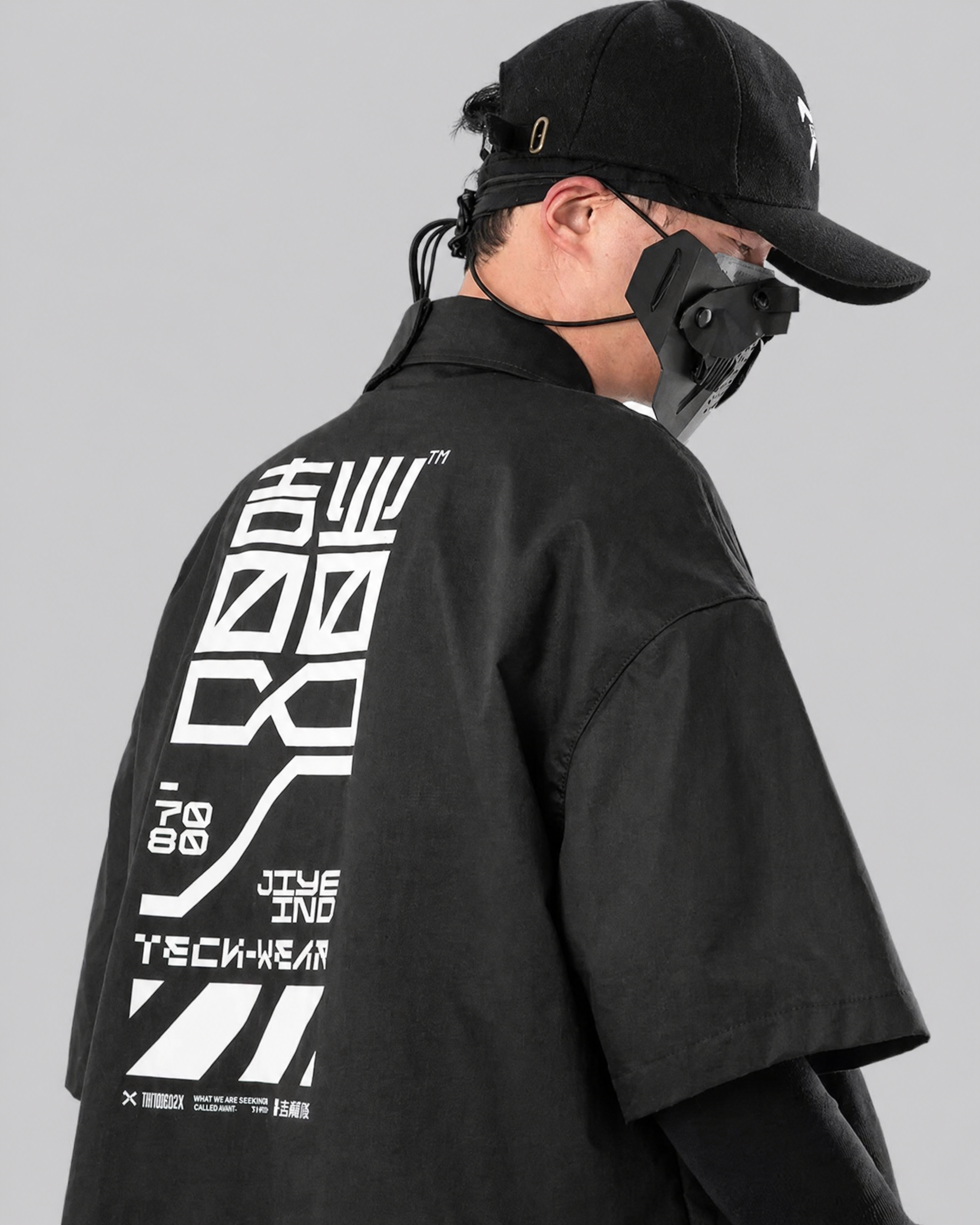 Chromatic Dusk Kimono — product view 7