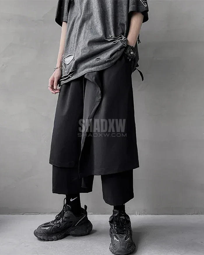 Riven Panel Hakama Pants — product view 3