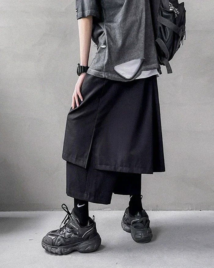 Riven Panel Hakama Pants — product view 10