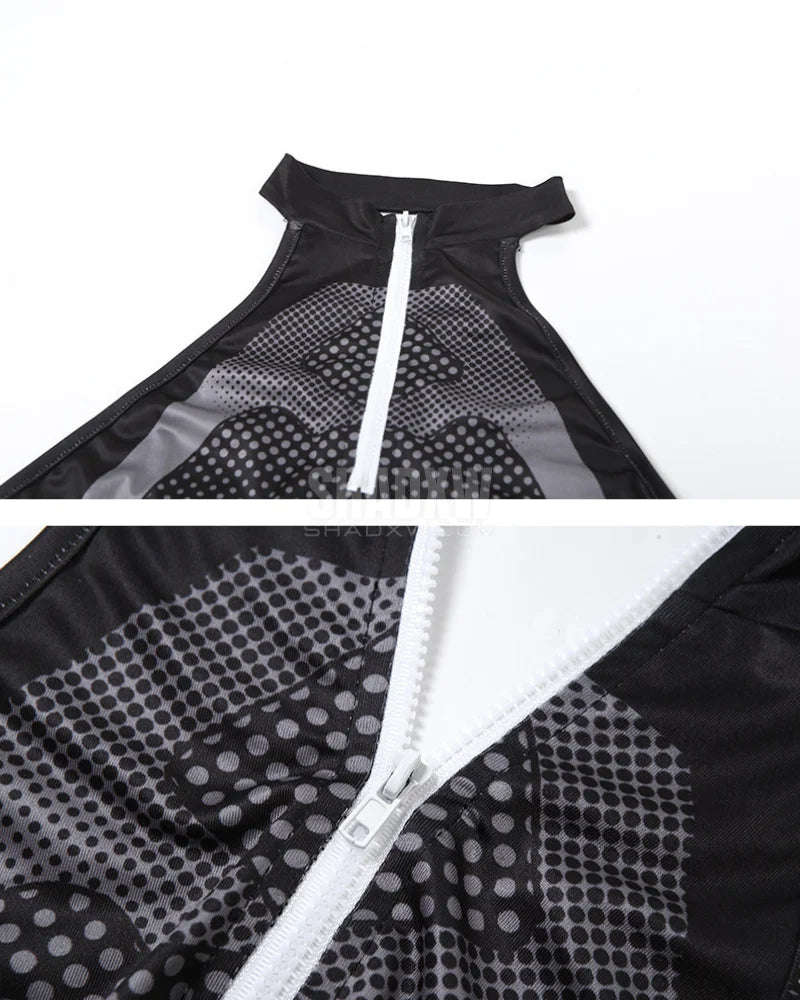 Dark graphic techwear t-shirt with an abstract futuristic print and relaxed urban streetwear silhouette, Clotechnow series 105 — view 8