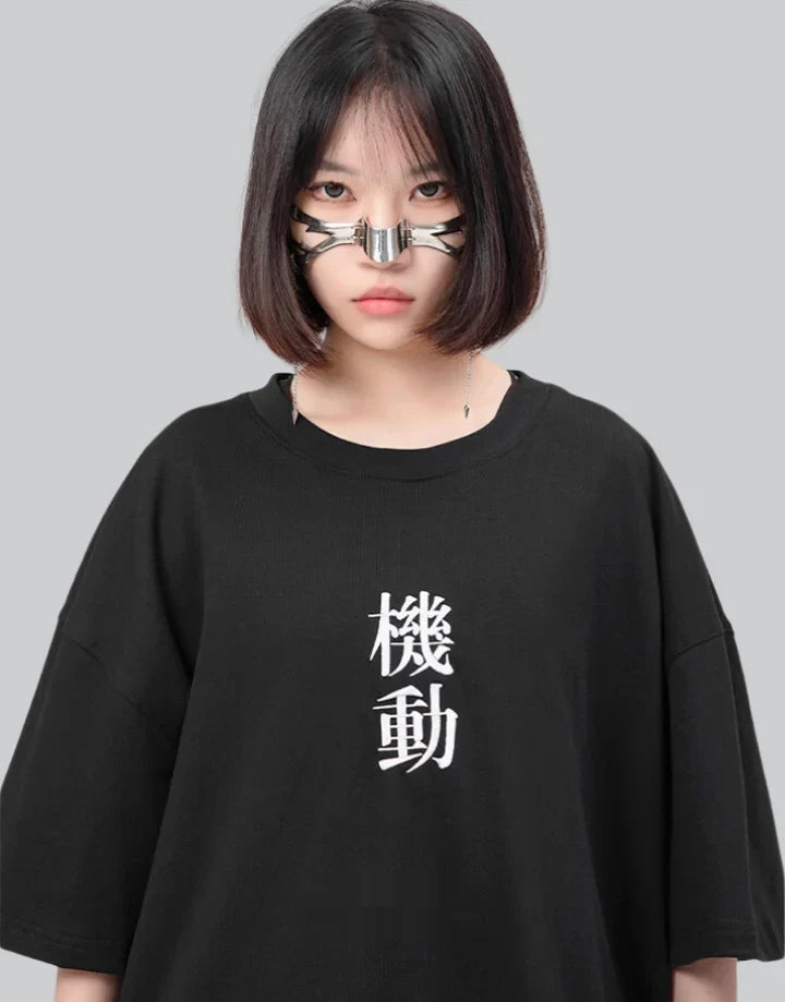Monochrome oversized techwear shirt with minimalist paneling and extended hem in black and white options for contemporary streetwear looks — view 3