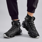 Black AeroFrame sneakers worn with black joggers