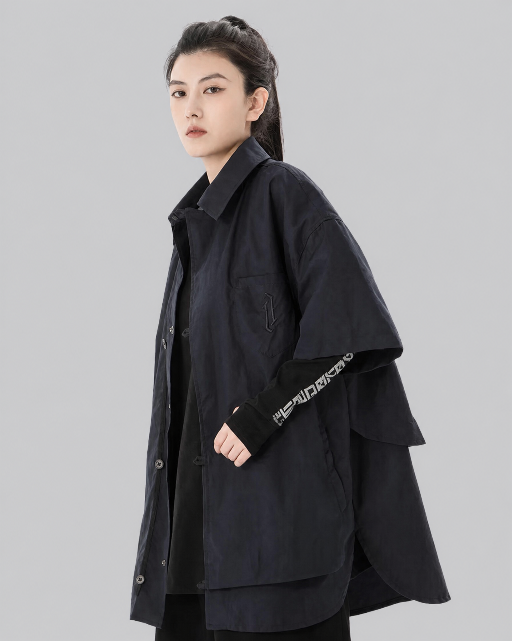 Chromatic Dusk Kimono — product view 3