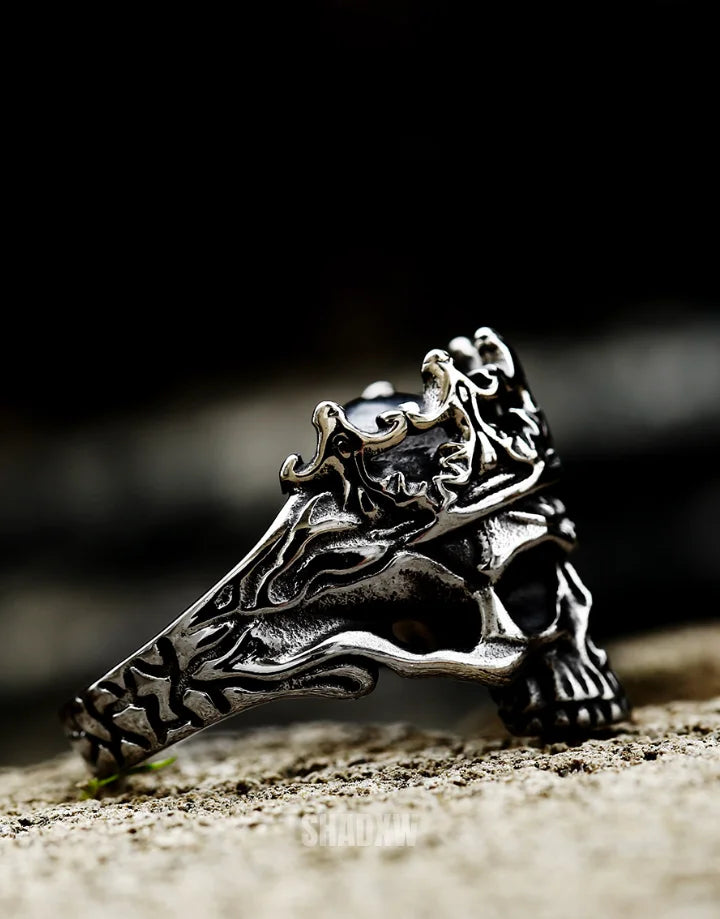 Regal Skull Ring — product view 5