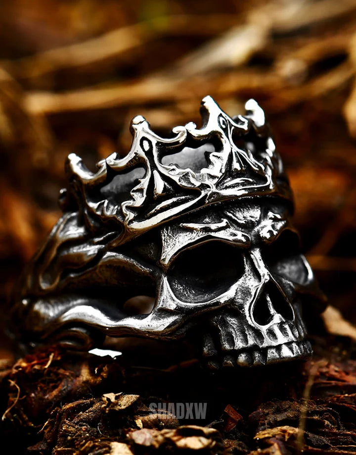 Regal Skull Ring — product view 7