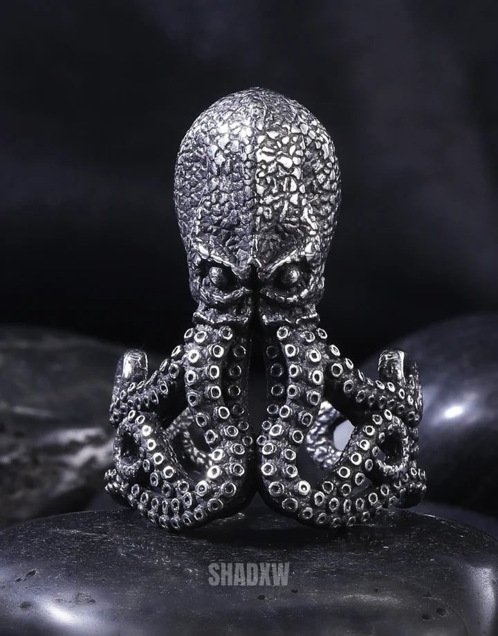 Abyss Octopus Ring — product view 2