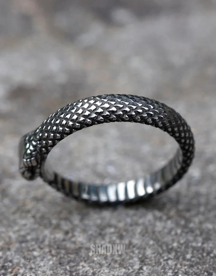 Eternal Loop Ring — product view 6
