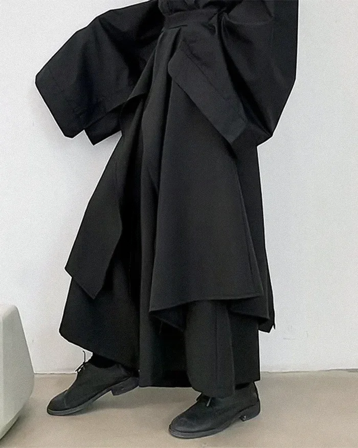 Obsidian Fold Hakama Pants — product view 3