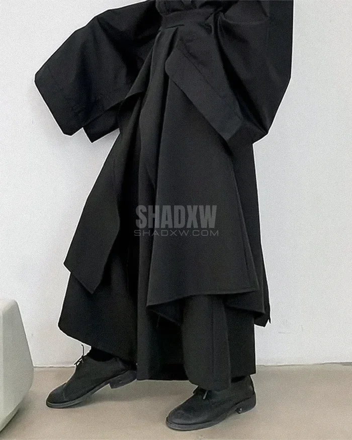 Obsidian Fold Hakama Pants — product view 3