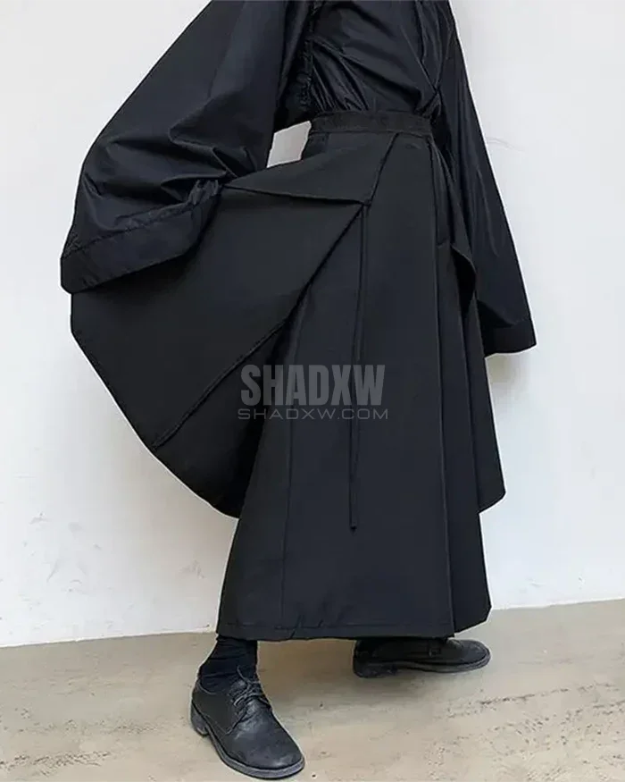 Obsidian Fold Hakama Pants — product view 6