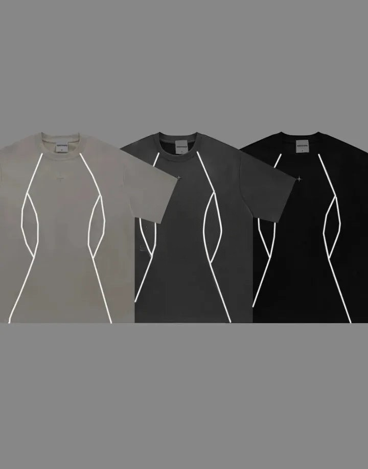 Dark graphic techwear t-shirt with an abstract futuristic print and relaxed urban streetwear silhouette, Clotechnow series 089 — view 4