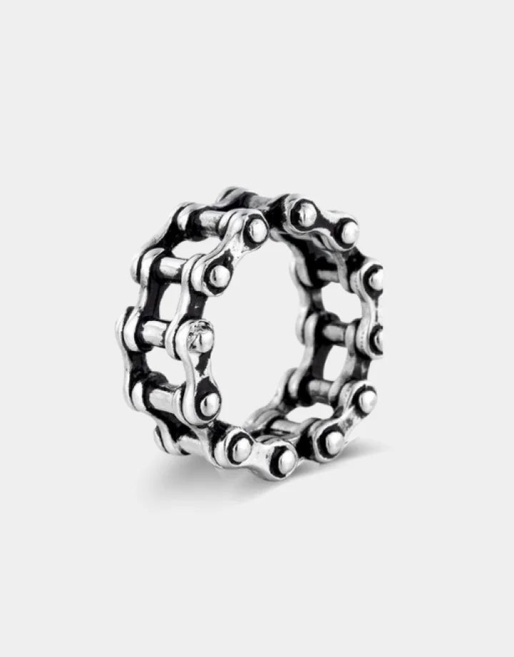 Silver Interlock Ring — product view 1