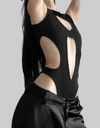 Dark graphic techwear t-shirt with an abstract futuristic print and relaxed urban streetwear silhouette, Clotechnow series 078 — view 5