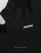 Dark graphic techwear t-shirt with an abstract futuristic print and relaxed urban streetwear silhouette, Clotechnow series 059 — view 3