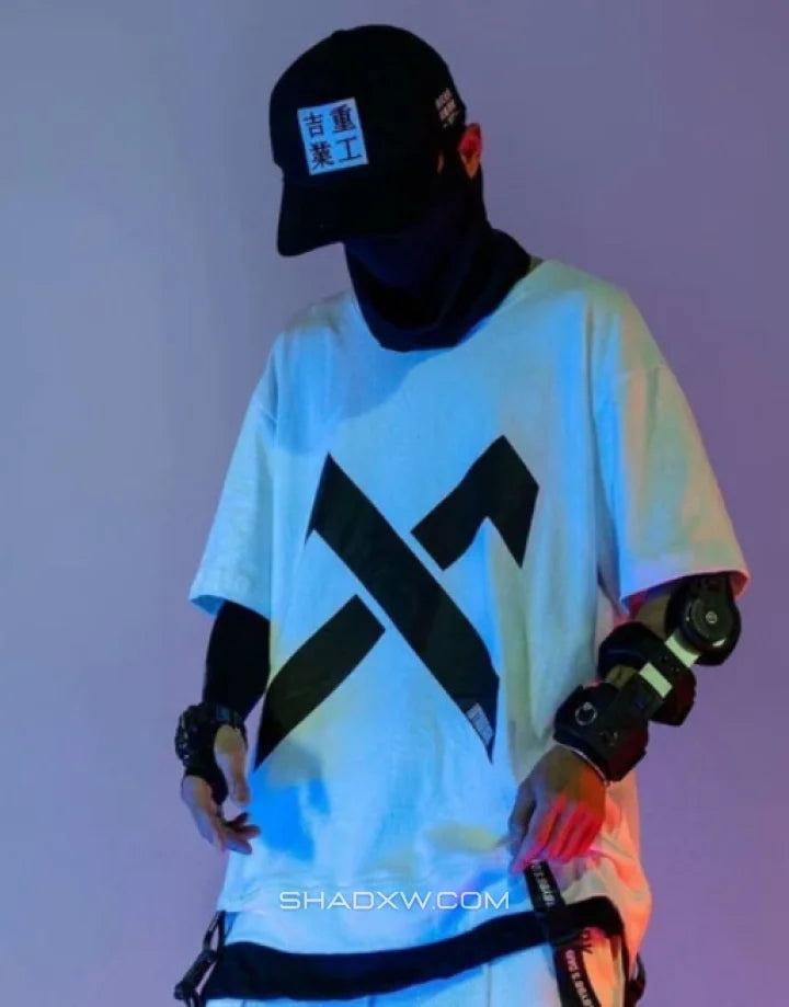 Dark graphic techwear t-shirt with an abstract futuristic print and relaxed urban streetwear silhouette, Clotechnow series 087 — view 4