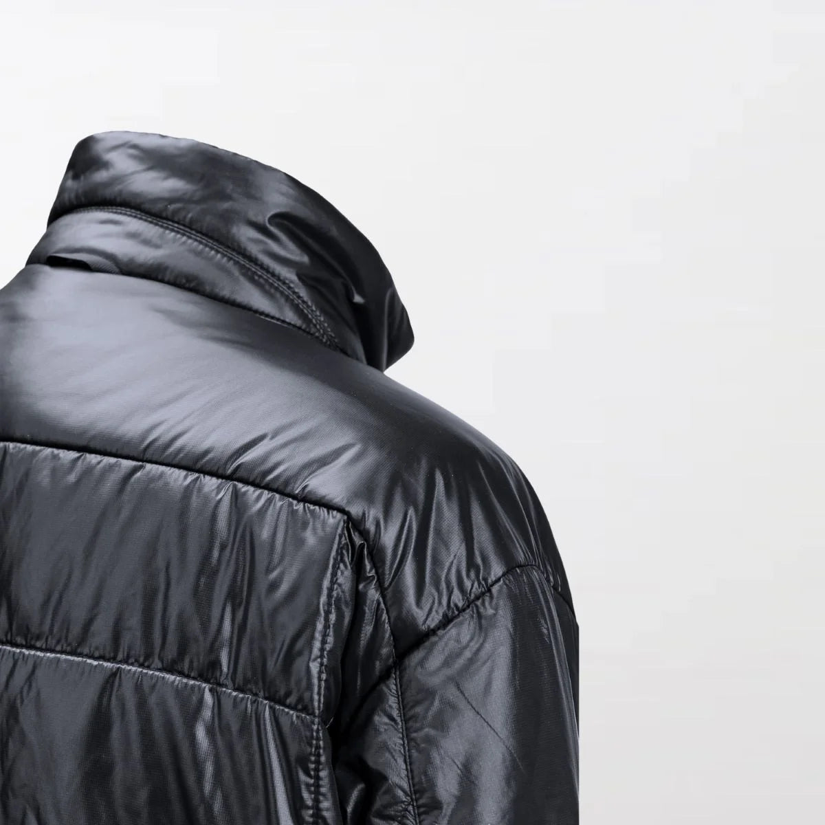 Details of the Black Efficient Insulated Techwear Jacket - Clotechnow