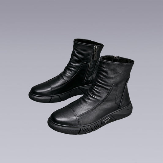 Black leather boots with velvet to keep your feet warm